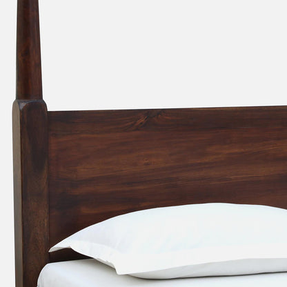 Crowned Elegance Poster Bed
