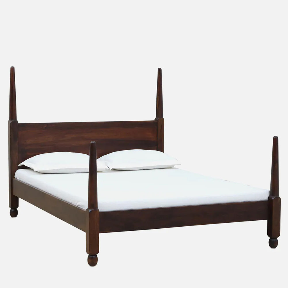 Crowned Elegance Poster Bed