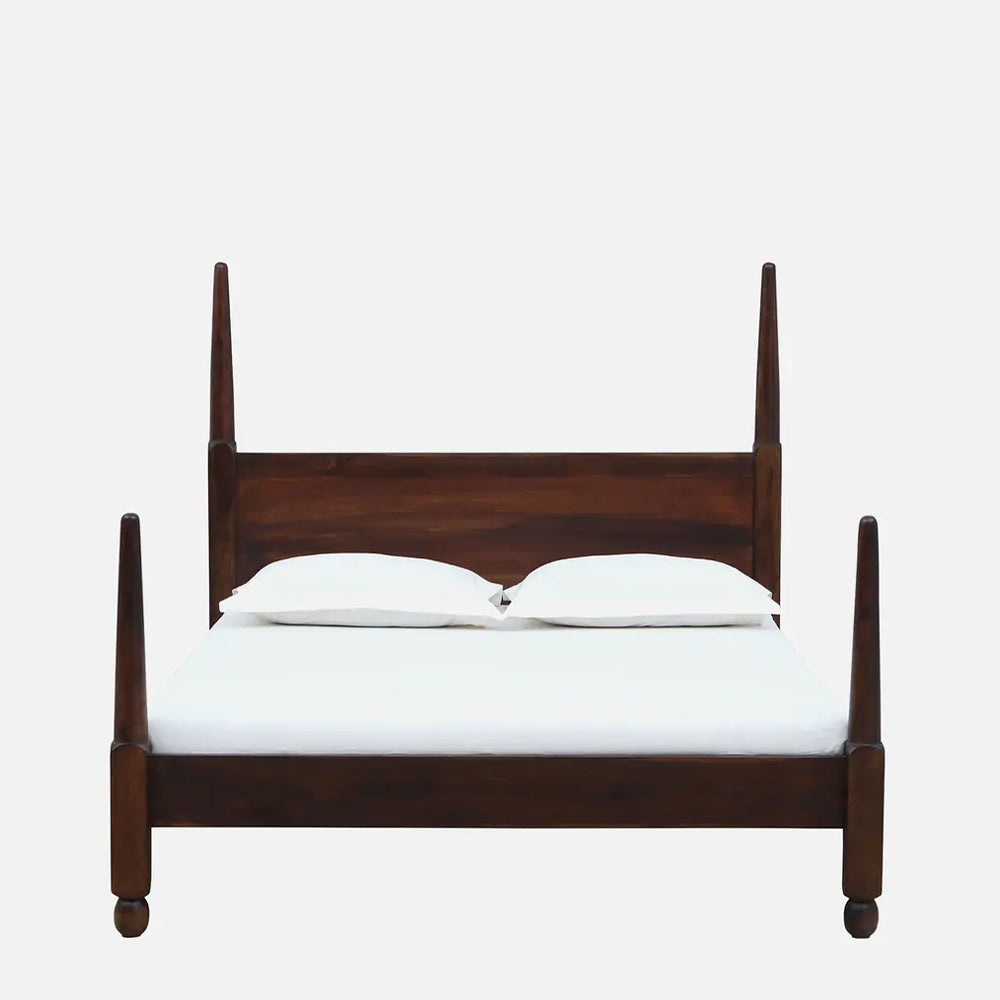 Crowned Elegance Poster Bed
